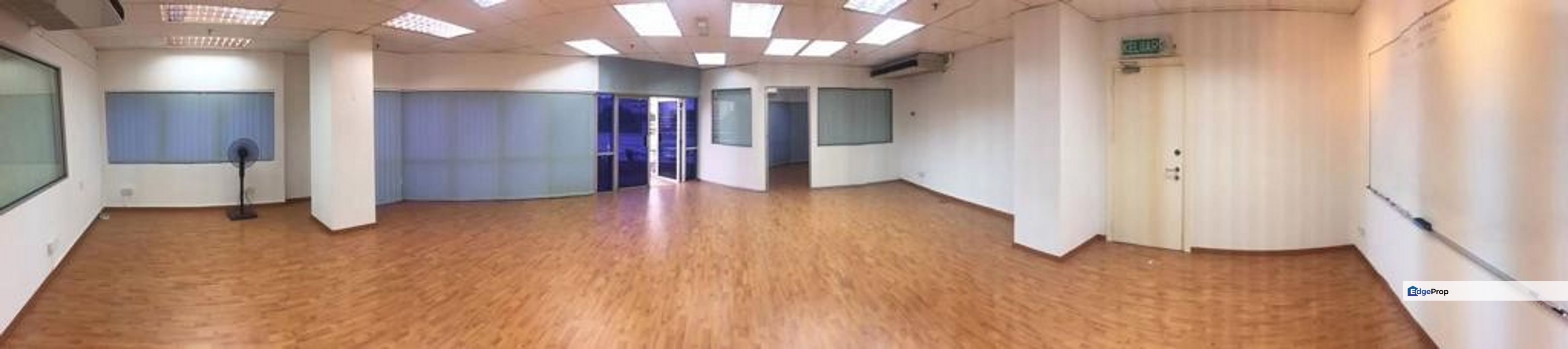 Below Market Price!! Party Furnished & Reno Office Suite For Sale!, Kuala Lumpur, Cheras