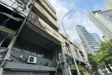 Super Hot Sale 5 storey shoplot@Jalan Barat Off Jalan imbi 