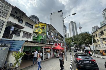 2.5 sty Shoplot For Sale, Jln Alor, Bukit Bintang