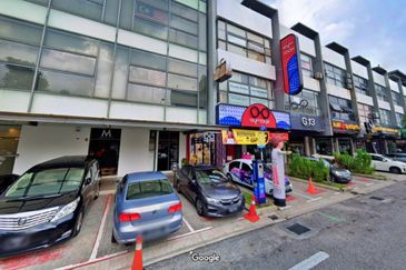 The Trillium @Lake Fields