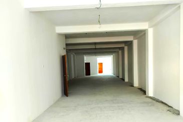 Below Market Price, 3 Storey Shop For Sale, Pudu, Pasar Road, KL City