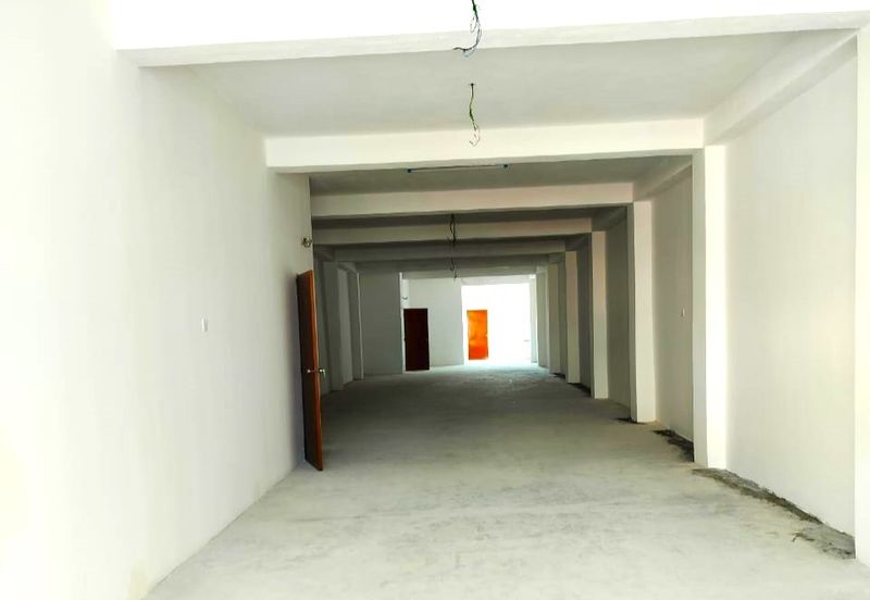 Below Market Price, 3 Storey Shop For Sale, Pudu, Pasar Road, KL City