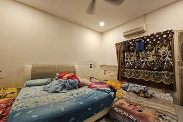 SL 11, Bandar Sungai Long