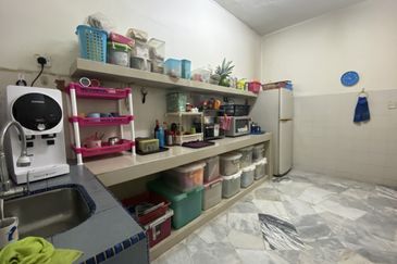 Persiaran Sungai Long 7