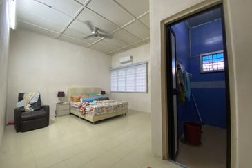 Persiaran Sungai Long 7