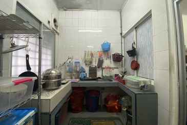 Persiaran Sungai Long 7