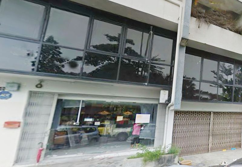 3 Storey Shop Cheap For Sale, Taman Pinggiran Ukay, Ulu Kelang, Ampang