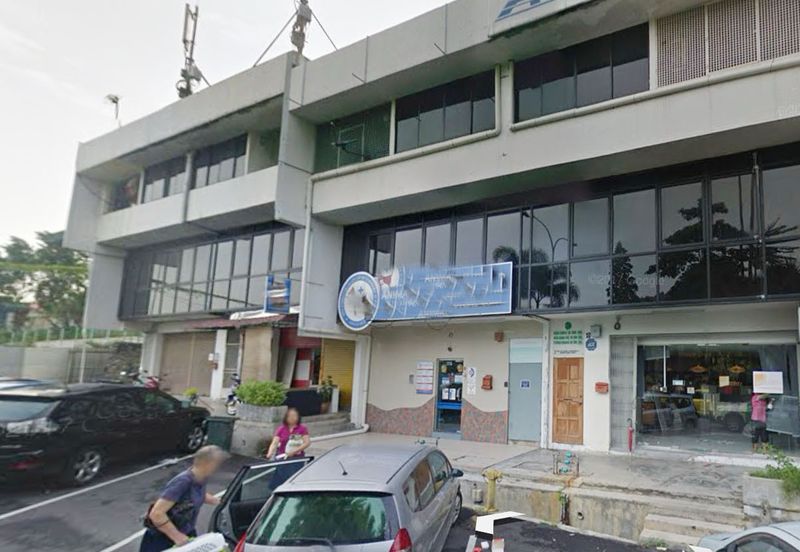 3 Storey Shop Cheap For Sale, Taman Pinggiran Ukay, Ulu Kelang, Ampang