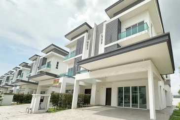 Jalan Astaka 3A/KU2 @ Laman Vista Alam