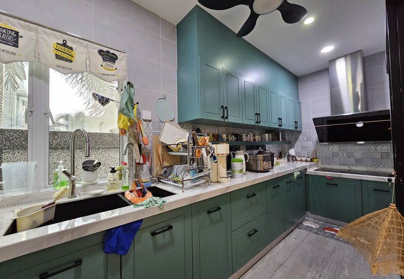 Bandar Tun Hussein Onn