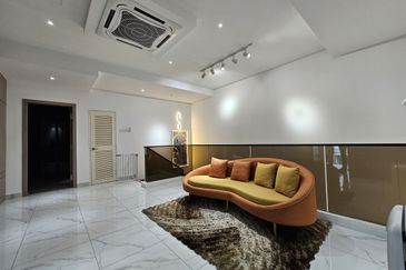 Bandar Tun Hussein Onn