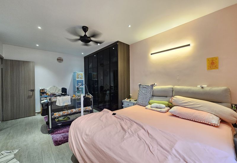 Bandar Tun Hussein Onn