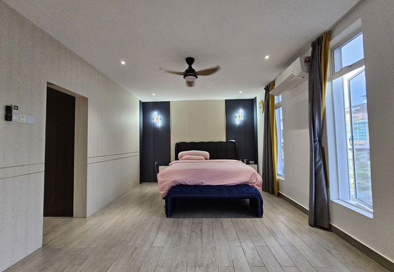 Bandar Tun Hussein Onn