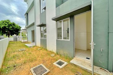 Parkfield Residences, Tropicana Heights