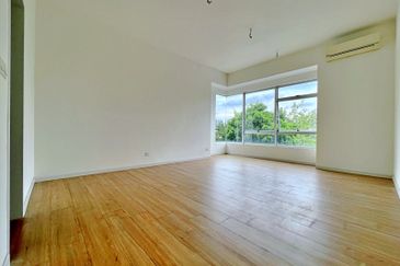 Parkfield Residences, Tropicana Heights