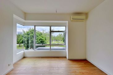 Parkfield Residences, Tropicana Heights