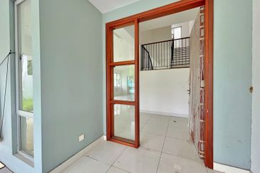 Parkfield Residences, Tropicana Heights