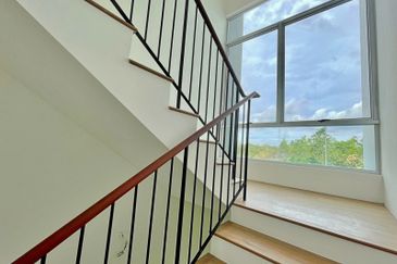 Parkfield Residences, Tropicana Heights