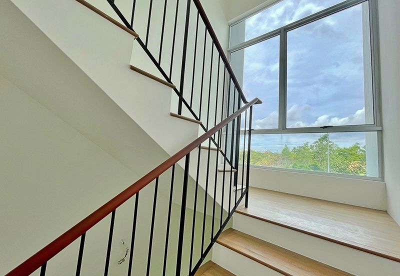 Parkfield Residences, Tropicana Heights