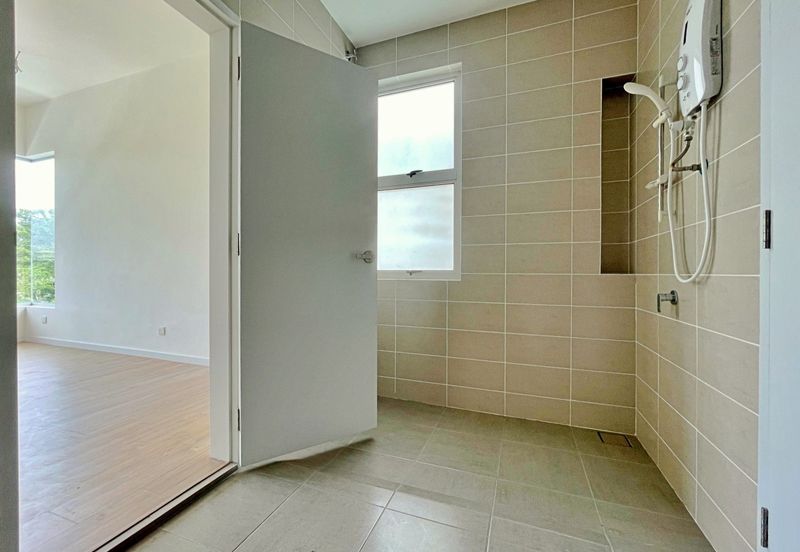 Parkfield Residences, Tropicana Heights