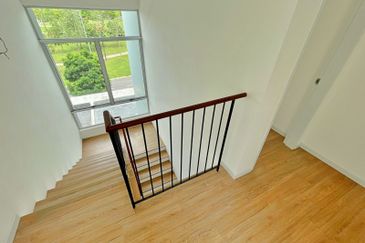 Parkfield Residences, Tropicana Heights