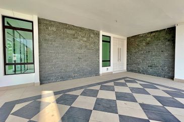 Tenderfields @ Eco Majestic