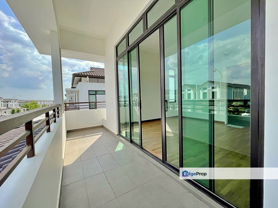 Semi-D Cluster House @ Tenderfields, Eco Majestic Semenyih , Selangor, Semenyih