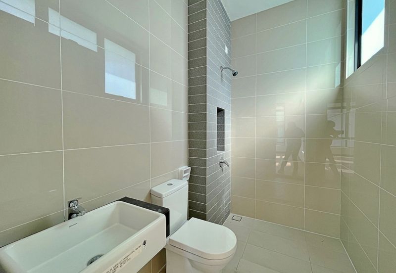 Tenderfields @ Eco Majestic