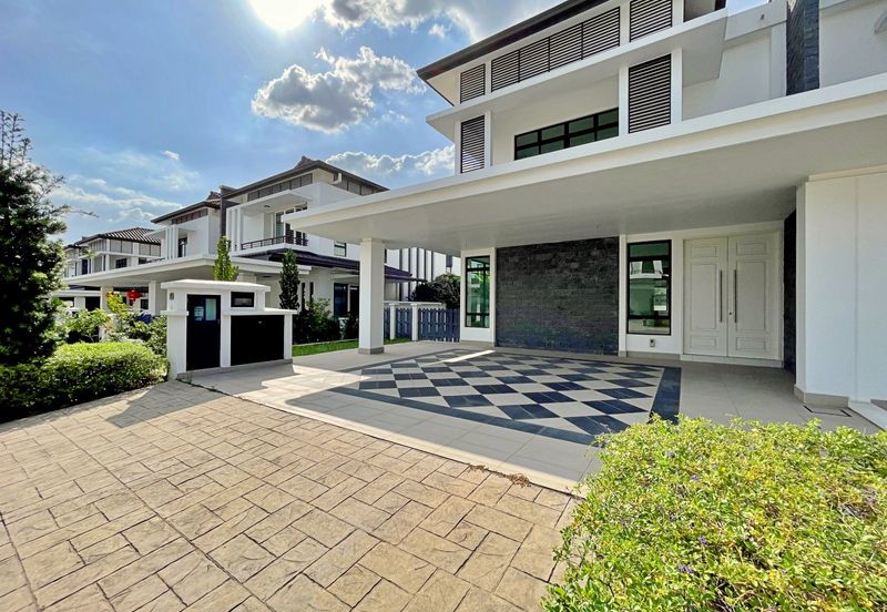 Tenderfields @ Eco Majestic