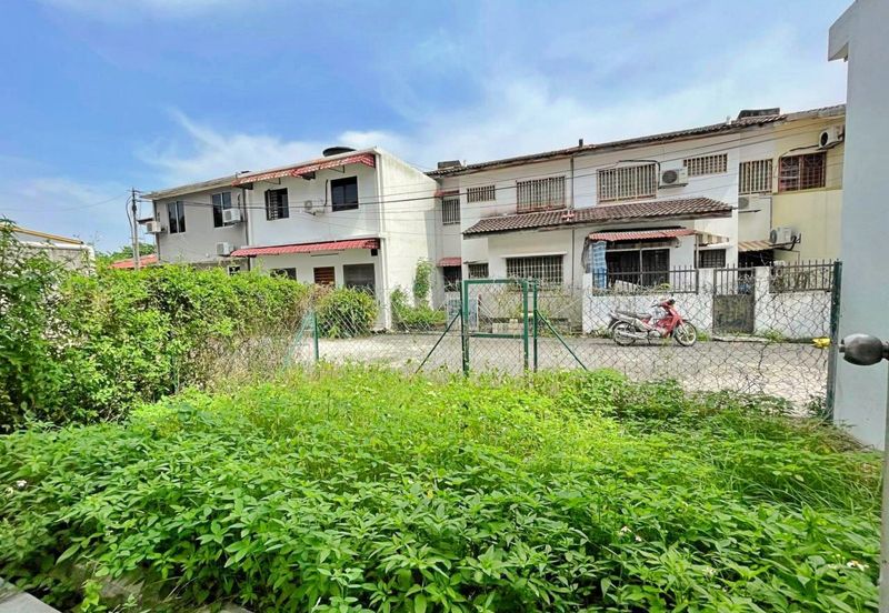 Desa Bunga Raya, Kajang