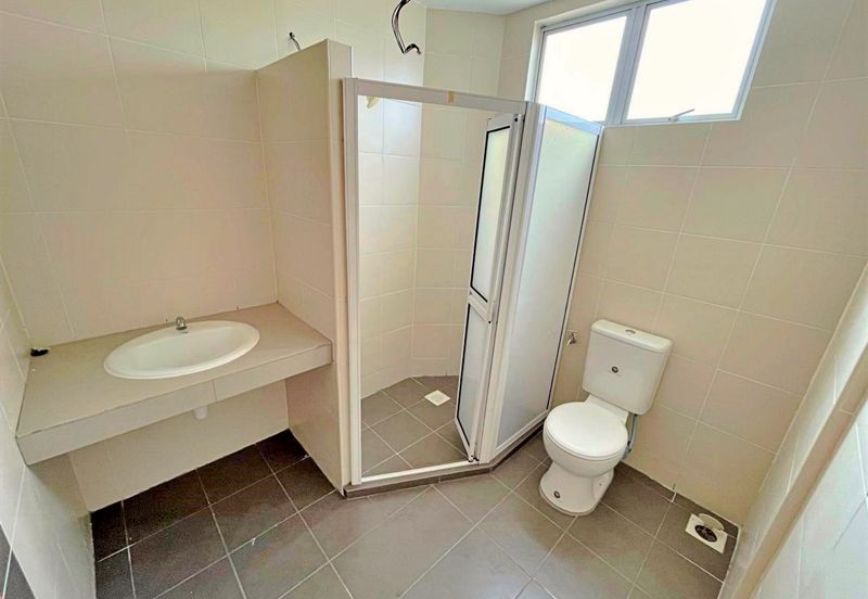 Desa Bunga Raya, Kajang