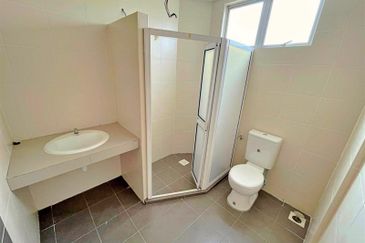 Desa Bunga Raya, Kajang