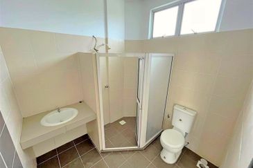 Desa Bunga Raya, Kajang