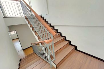 Desa Bunga Raya, Kajang