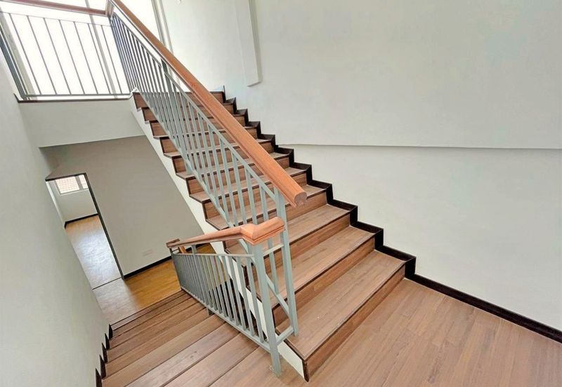 Desa Bunga Raya, Kajang