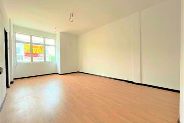 Desa Bunga Raya, Kajang