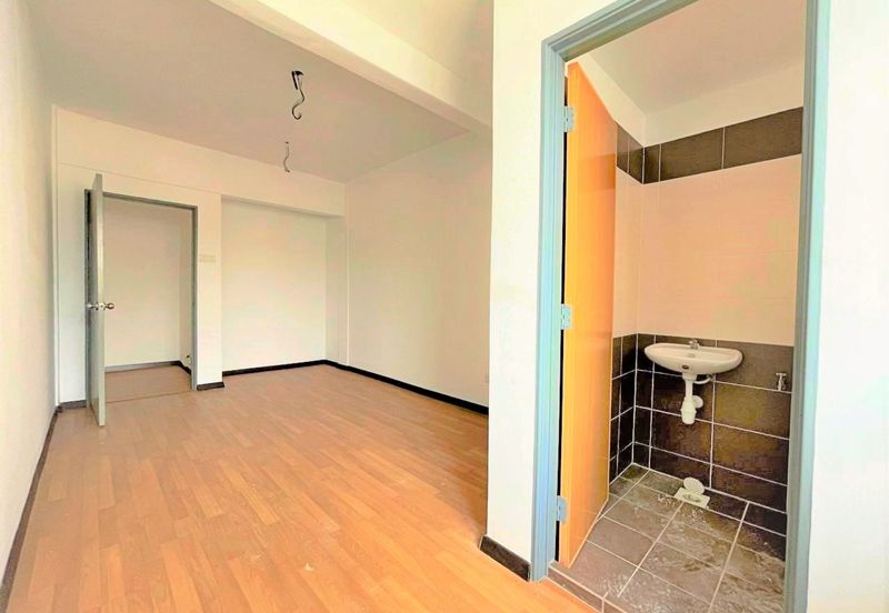 Desa Bunga Raya, Kajang