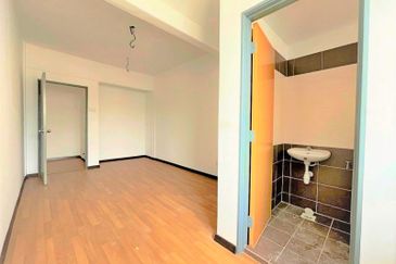 Desa Bunga Raya, Kajang