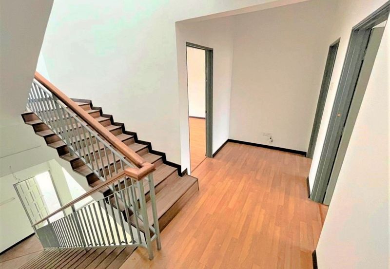 Desa Bunga Raya, Kajang