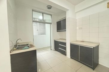 Midfields Condominium