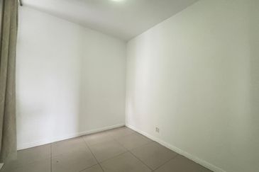 Midfields Condominium