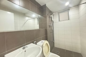 Midfields Condominium