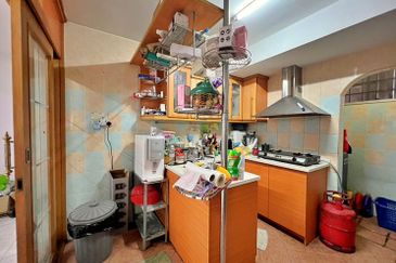 Midah Ria Condominium