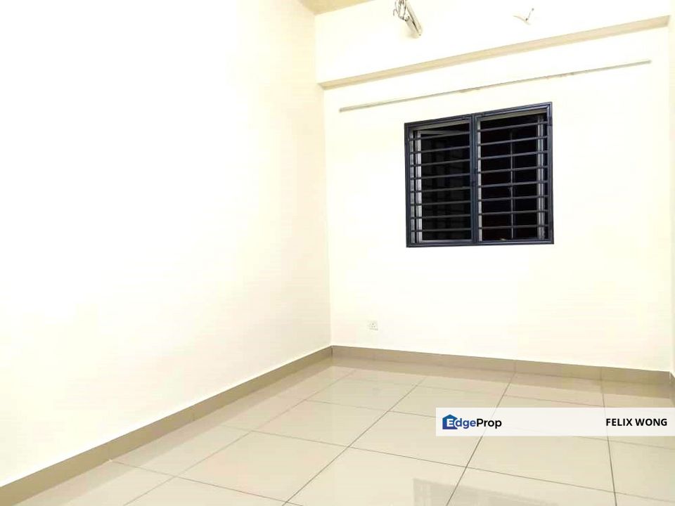 The Wharf Residence, Taman Tasik Prima Puchong Corner Unit, Selangor, Puchong