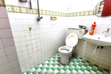 Taman O.U.G Double Storey Terrace House Old Klang Road Kuchai Lama