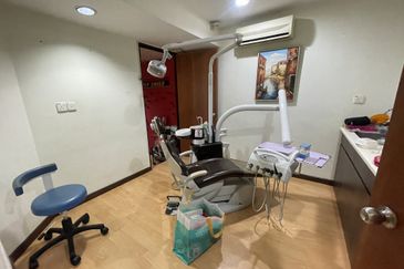 Taipan Business Centre, USJ 10