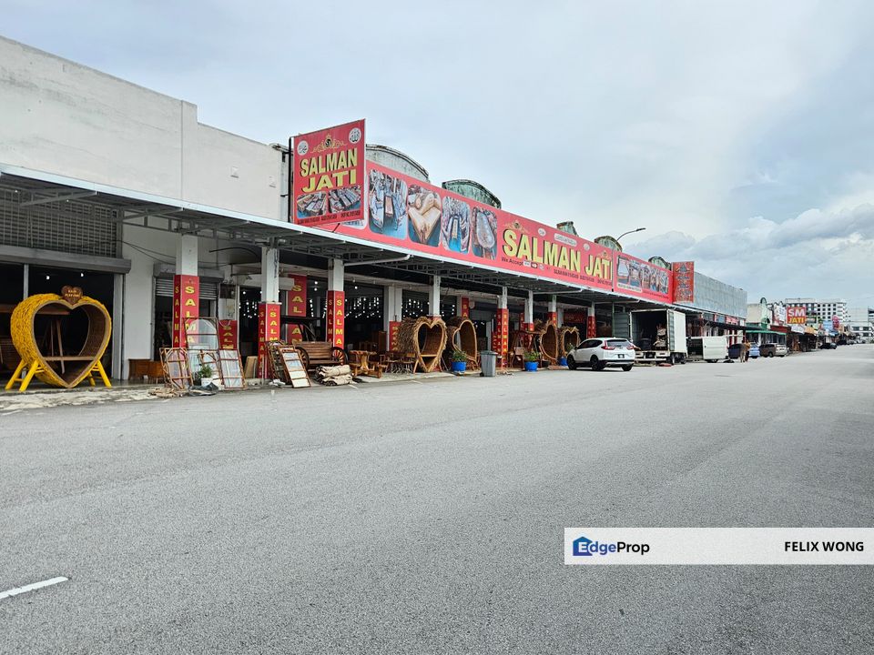 2 Adjoining Single Storey Factory @ Kawasan Perindustrian Nilai 3, Negeri Sembilan, Nilai