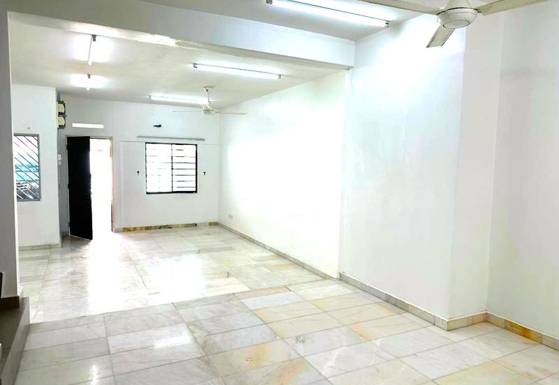 Taman Connaught (Sri Cendekia)