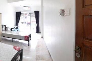 Taman Connaught (Sri Cendekia)