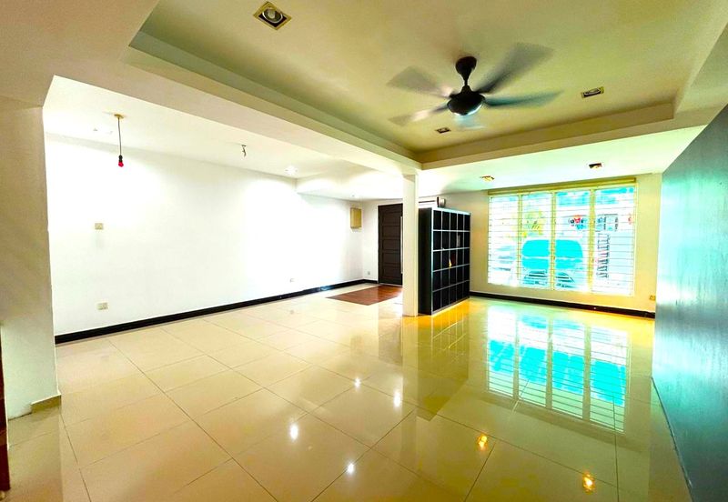 Overseas Union Garden